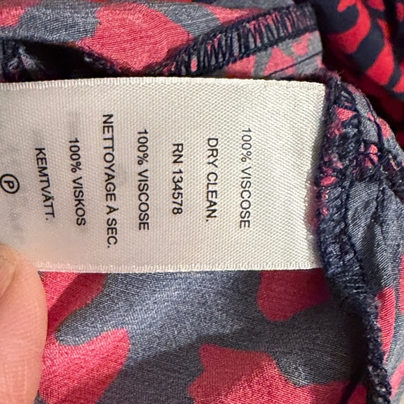 Vineyard Vines Falling for Leopard Long Sleeve Blouse - Picture 5 of 8